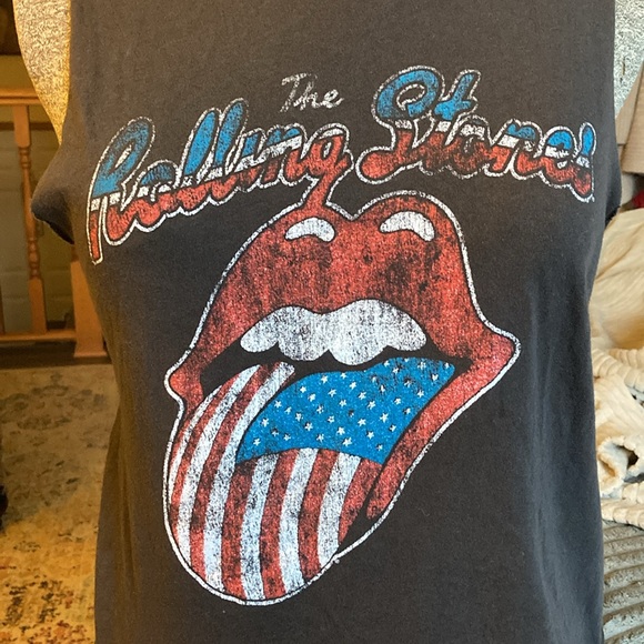 The Rolling Stones Women’s Medium Classic Tee! 👄 👅 🎵 🇺🇸 Raw Hem Tank‼️ - Picture 2 of 6